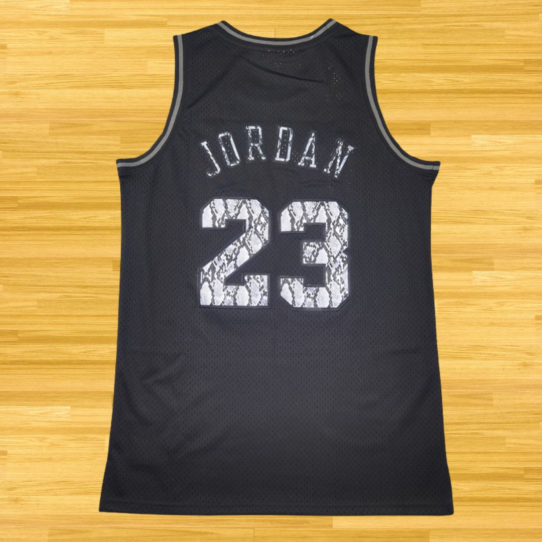 Bulls - Michael Jordan - Retro Jersey - Black/Gray