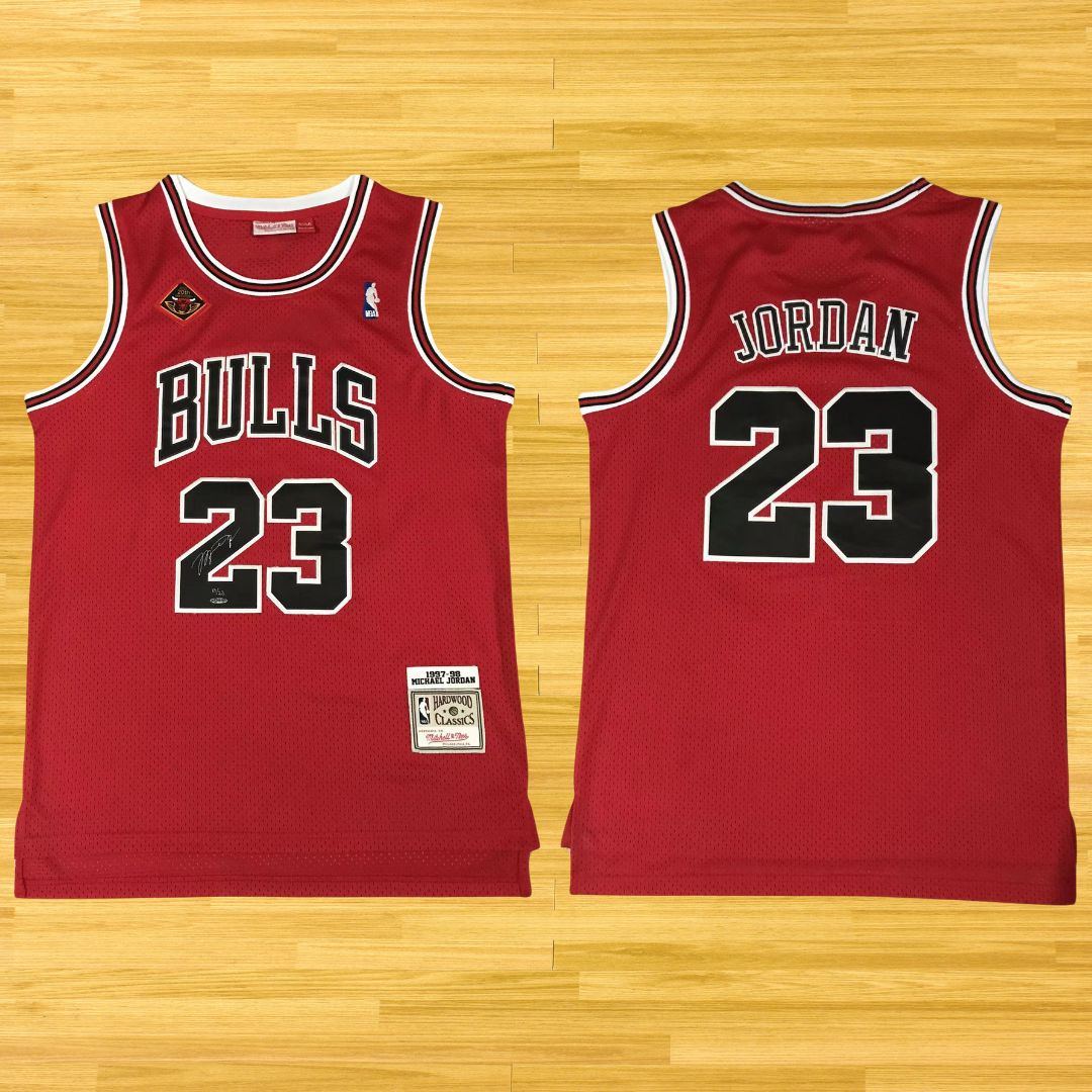 Bulls - Michael Jordan - Retro Jersey - Red