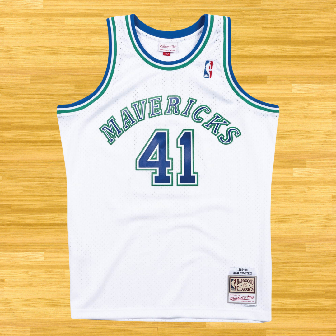 Mavericks - Dirk Nowitzki - Retro Jersey - White