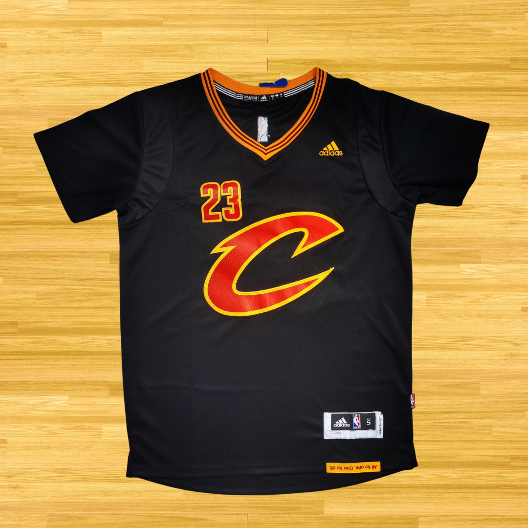 Cavaliers -Lebron James - Retro Jersey - T-Shirt